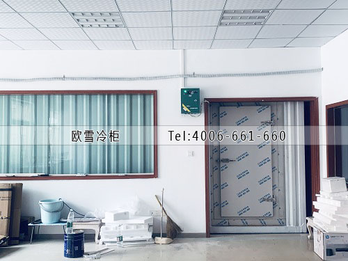 小型冷藏冷庫安裝.jpg 小型冷藏冷庫安裝.jpg