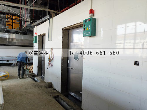 食品雙溫冷庫(kù)安裝.jpg