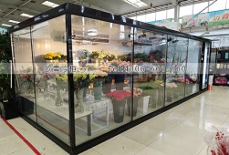 冷庫設計-河北唐山花卉市場小型玻璃冷庫安裝